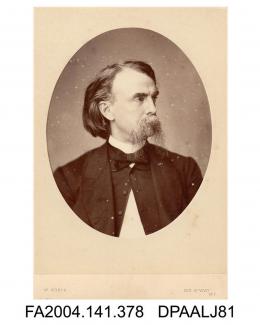 Photograph, oval, Mr Clarence Seward, head and shoulders, taken by W Kurtz of New Yorkvol 1, page 47
